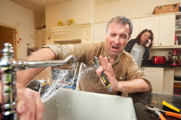 Best Basement water damage restoration  in Smithville, OH